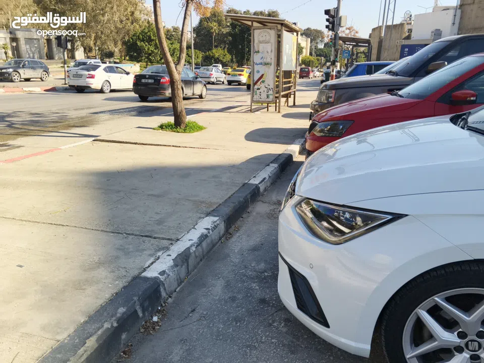 اذا مش حبة مميزة ما تركبها.  SEAT Ibiza FR 2022 بحالة الوكالة دهان شركة مميزة بكل تفاصيلها حبة مخازن