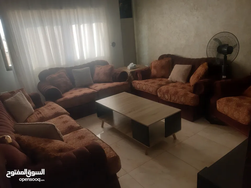 طقم كنب  للبيع مستعمل الزرقاء الجديدة جبل المغير