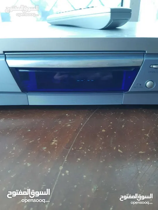 ريسيفر قديم CD PLAYER صوت وصورة يتوصل بالتلفزيون، مع الريموت شغال 100% سعر مناسب ...