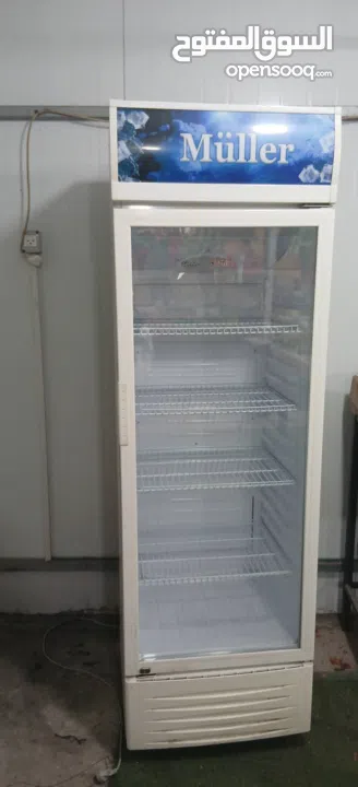 .لاصحاب المطاعم.والملاحم.والسوبرماركت 1.مياكن فرم لحمة واحد فاز استعمال اقل من اسبوع 2.ثلاجة وقف دفة