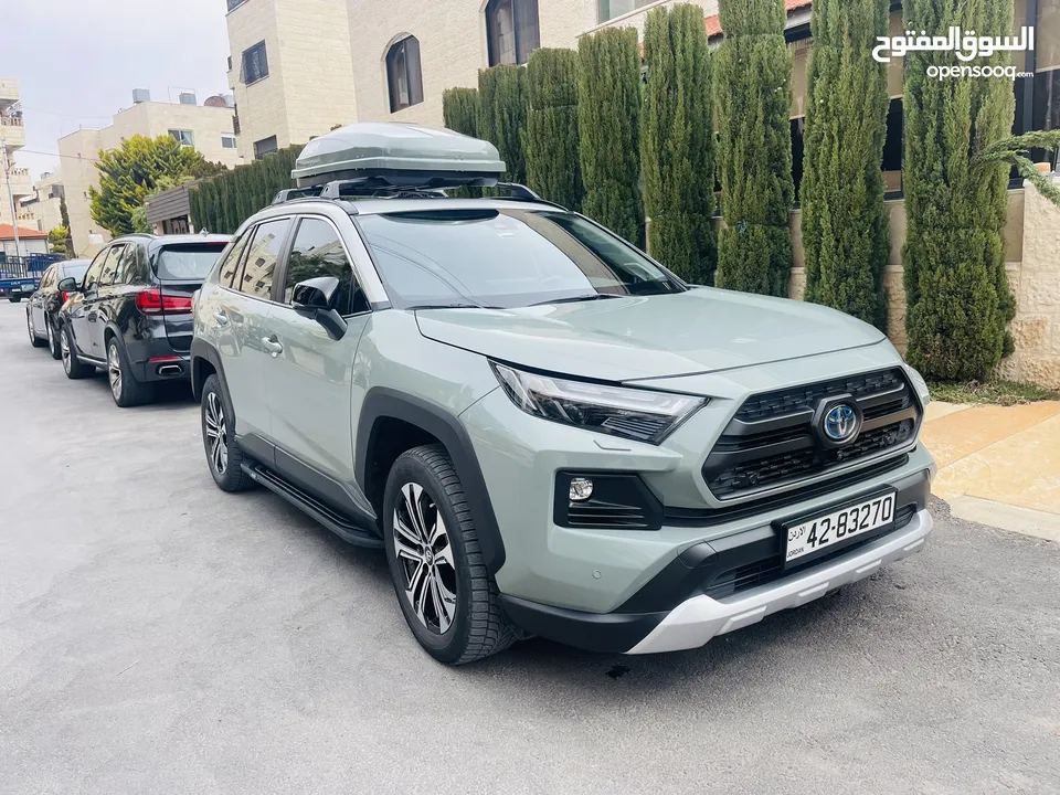 RAV4 للبيع 2022 بحالة الوكالة