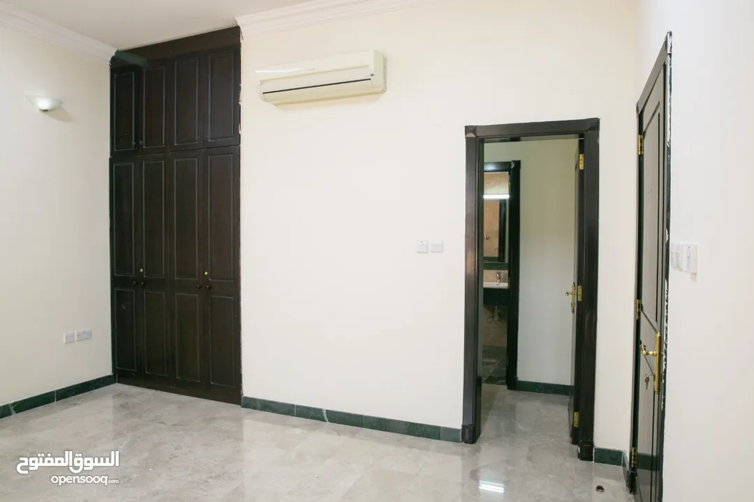 3Me37-Luxurious Spacious 5BHK Villa for rent in MQ near British School