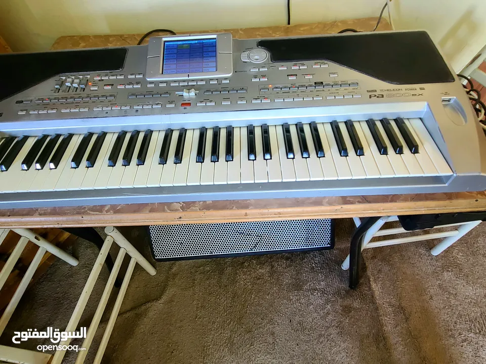 kORG pa800