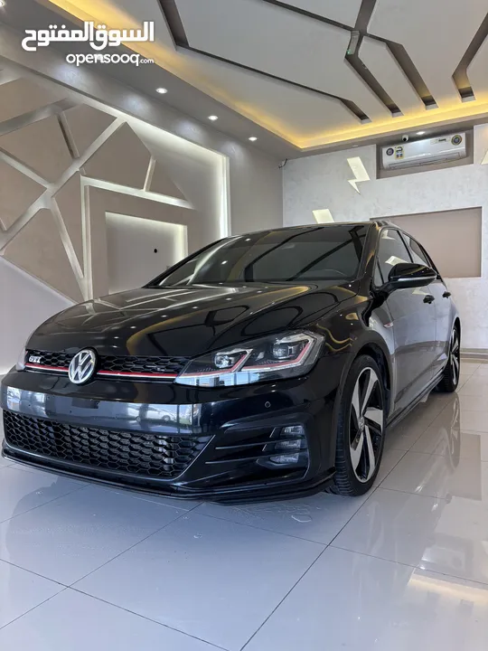 فولكسفاغن 2019 GTI خليجي للبيع