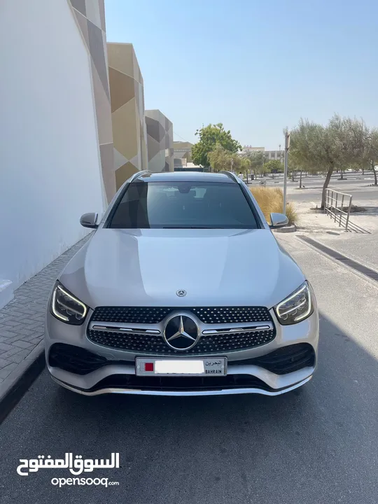 سلام عليكم.(اعلان للنشر)  للبيع مرسيدسGLC-200 - 4Matic موديل : 2020  ماشي : 80,000