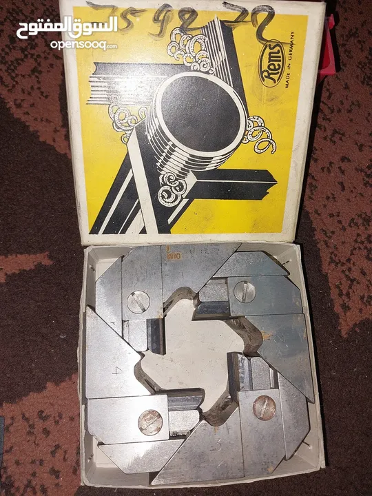 مكينة تسنين براغي ومواسير