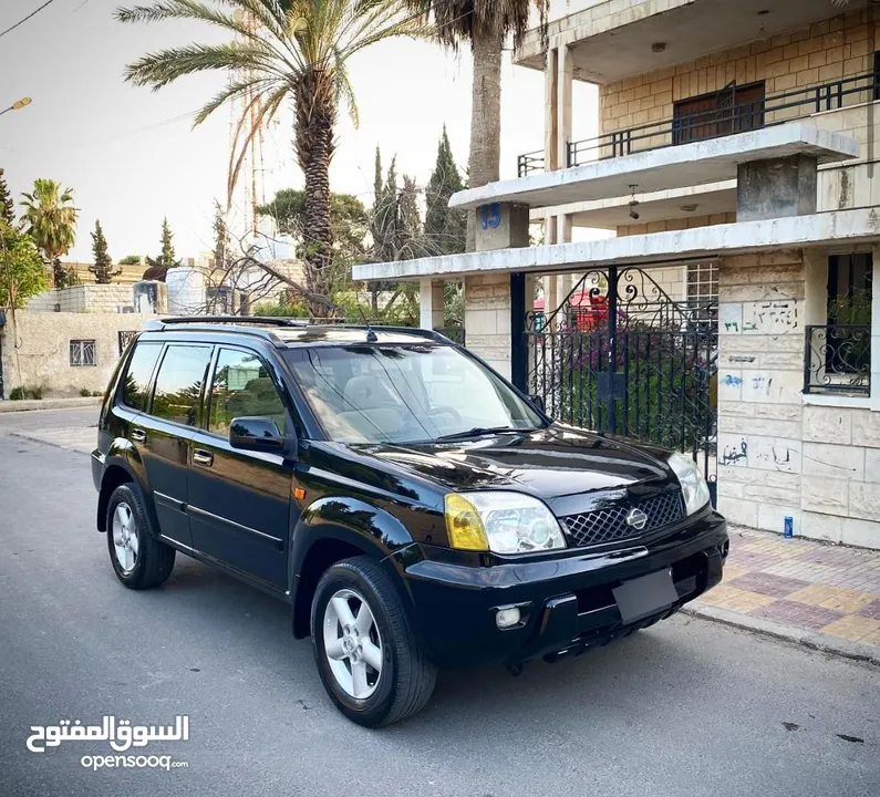 نيسان اكس تريل 2003 بحاله ممتازة