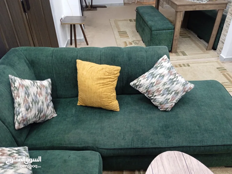 عفش بيت للبيع ضاحيه الياسمين