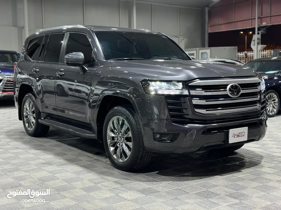 LAND CRUISER GXR TWINTURBO 2022