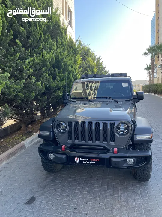 Jeep wrangler rubicon unlimited  الحبة الوحيدة والمميزة بالاضافات في البلاد