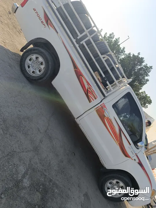 بكب هايلوكس غماره 4x4 شغال نظامي