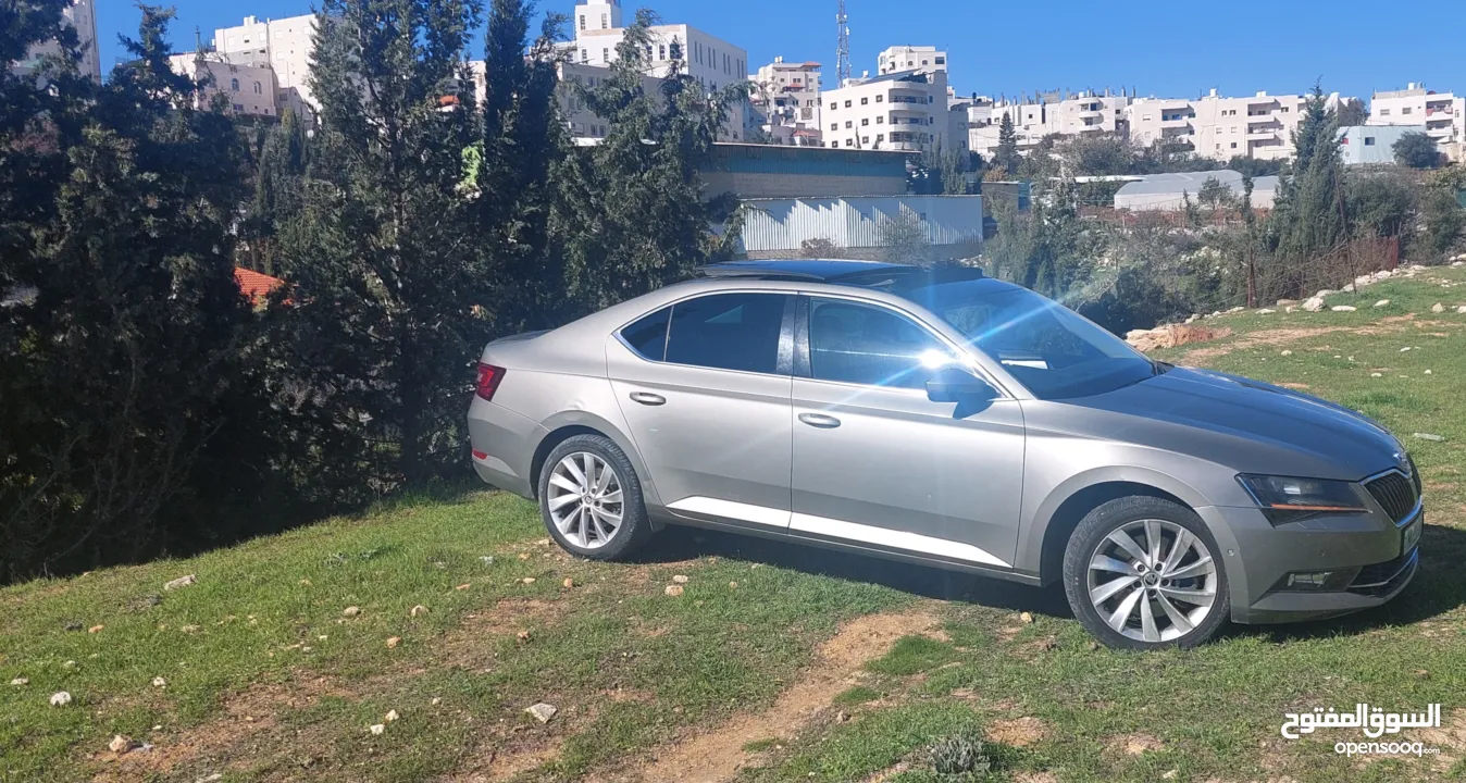 سكودا سوبيرب  2019 4/4 280 حصان بانوراما فل اضافات المحرك لجديد اقتصادي 4وضعيات قياده