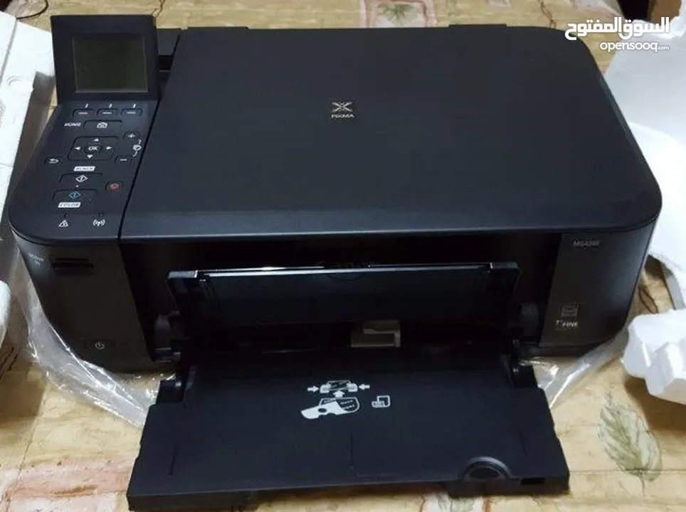 طابعات مع كراتينهم بحاجة صيانة عدد 3