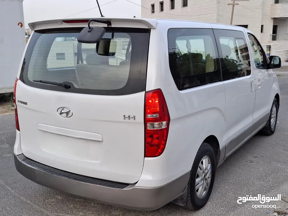 هيونداي  H1 2018 بنزين 8 راكب يسجل باسم شخصي