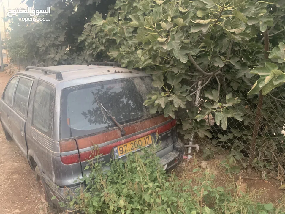 متسوبيشي سبيس واغن 1998