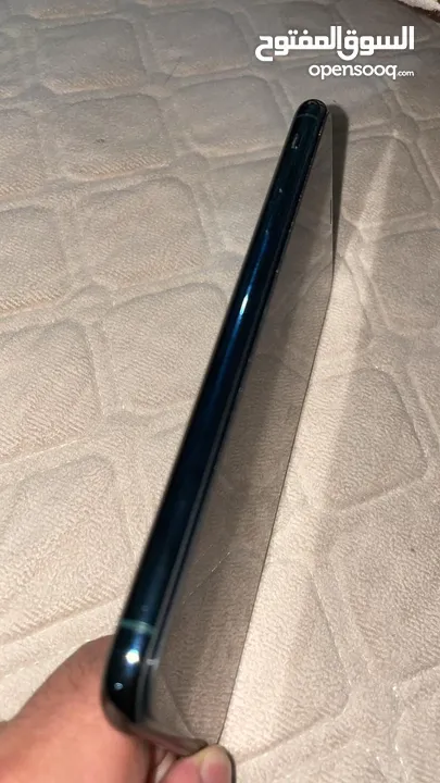 آيفون 11 pro max وكاالة