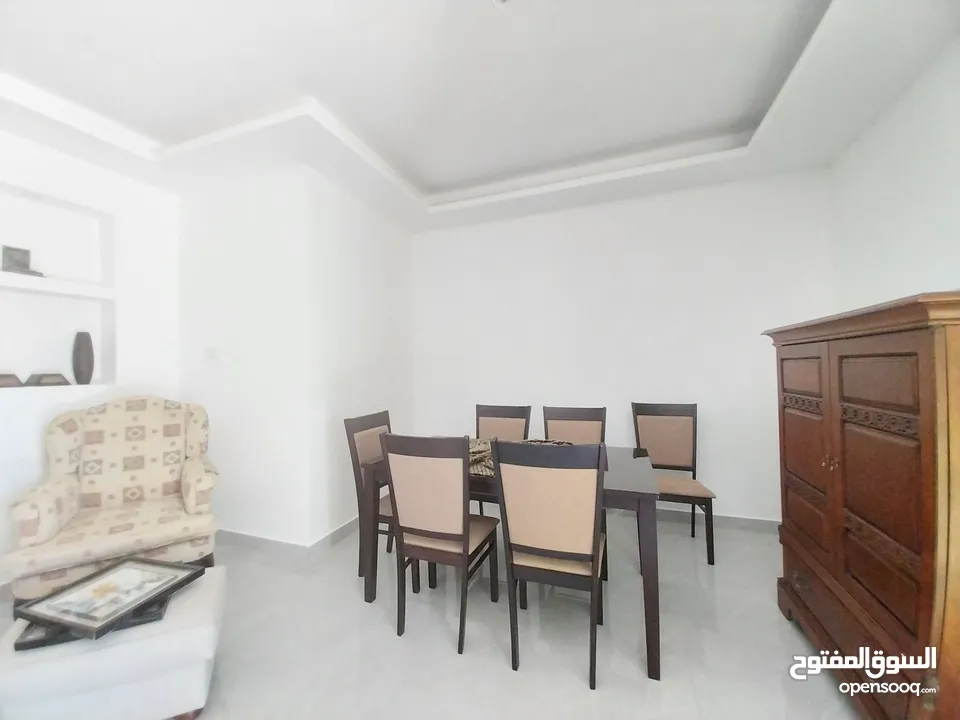 شقة للايجار في السابع  ( Property 33268 )