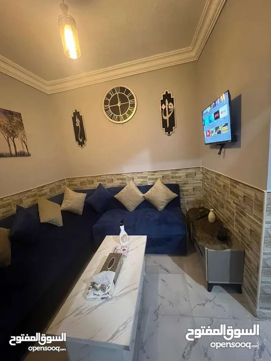 شقة مفروشة للإيجار في شميساني 280