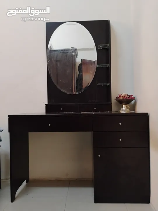 Dressing Table for sale at good condition