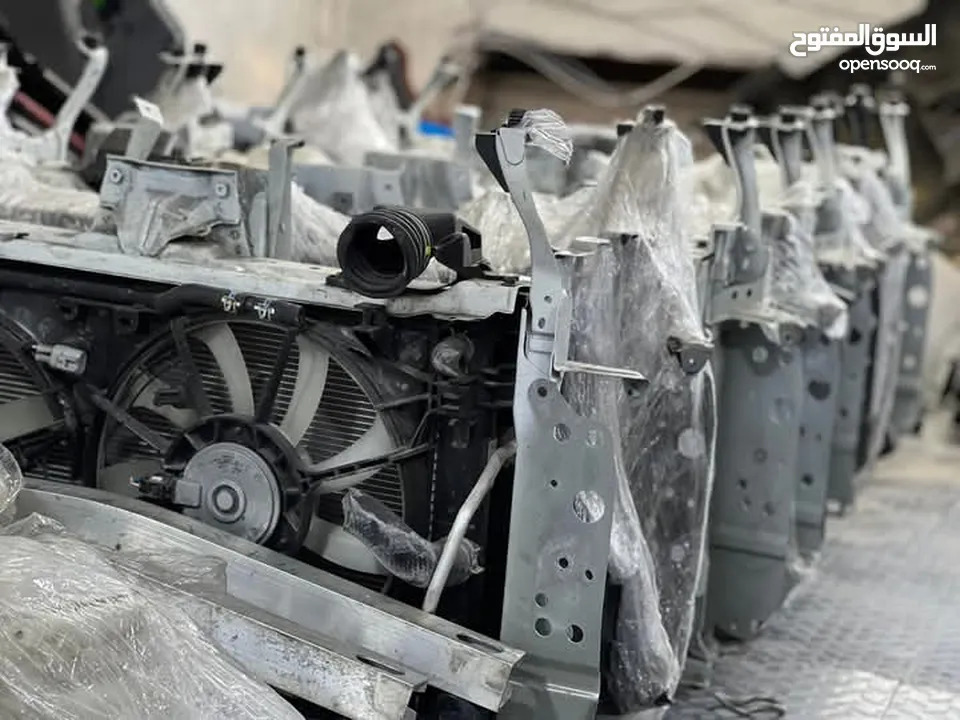 جميع قطع تويوتا chr اضويه جنحان غطا؛ أمامي واجهه اماميه ماتور جير  قطع  لكزسRX NX iS ES