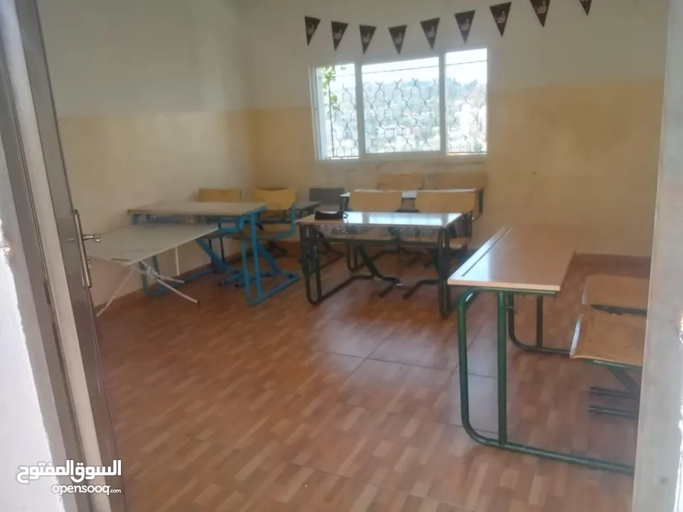 مدرسة للبيع من الصف الأول للسادس لعدم التفرغ عمان قابل للتفاوض