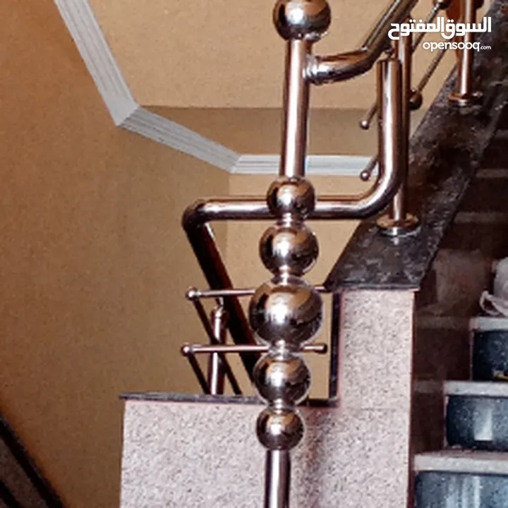 لطلب تلميع جميع انواع الاستانلس