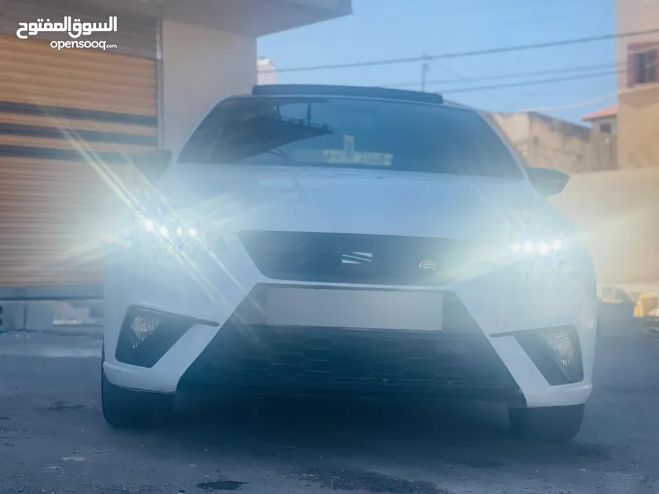 سيت إبيزا إف آر