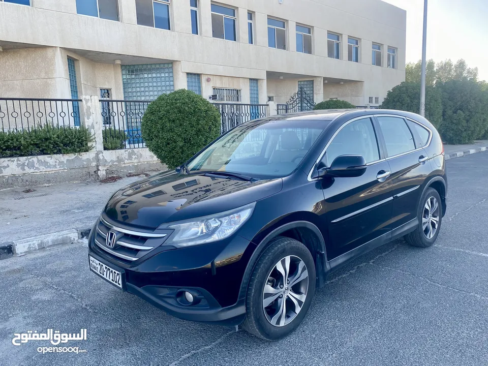 هوندا CRV2012 صبغ الوكاله عداد165 الف سيرفس منتظم وارد الوكاله فل اوبشن