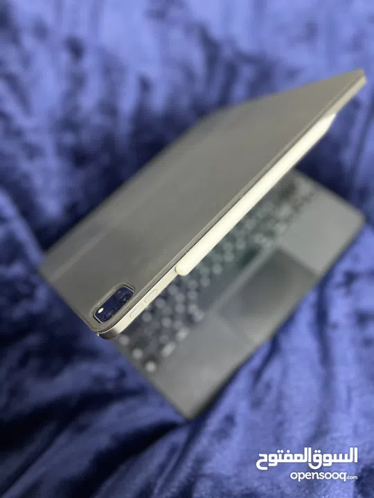 iPad Pro 12.9 6 Generation (M 2)