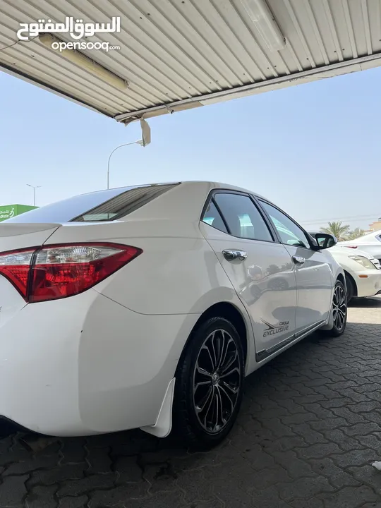 Toyota Corolla  2015