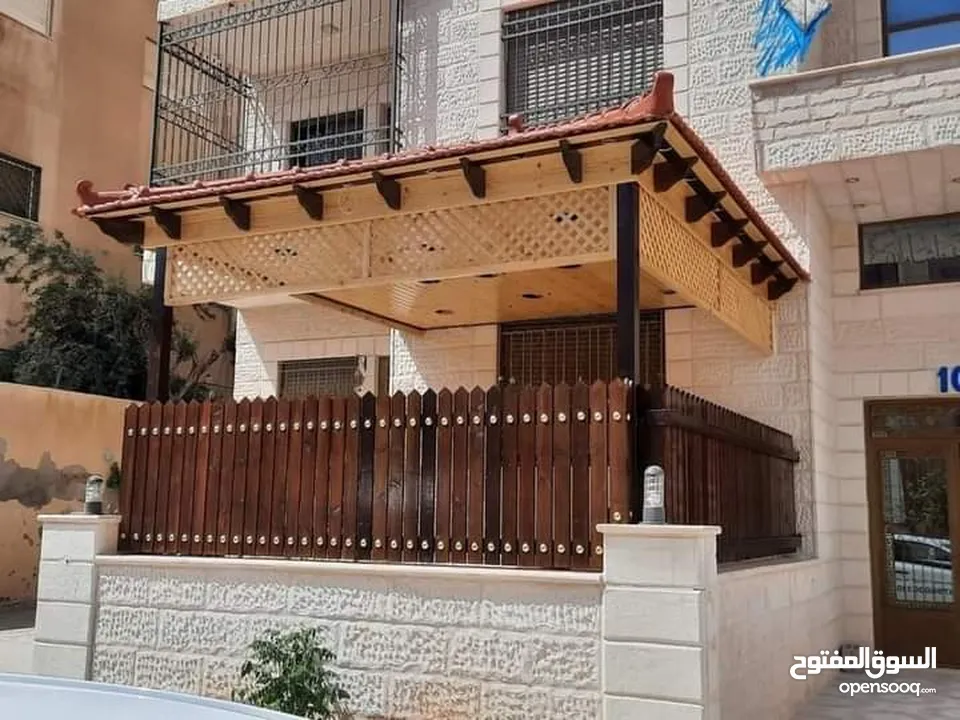 القيسي لكافة أعمال القرميد والحدادة وديكور والابرقولات وكرميد