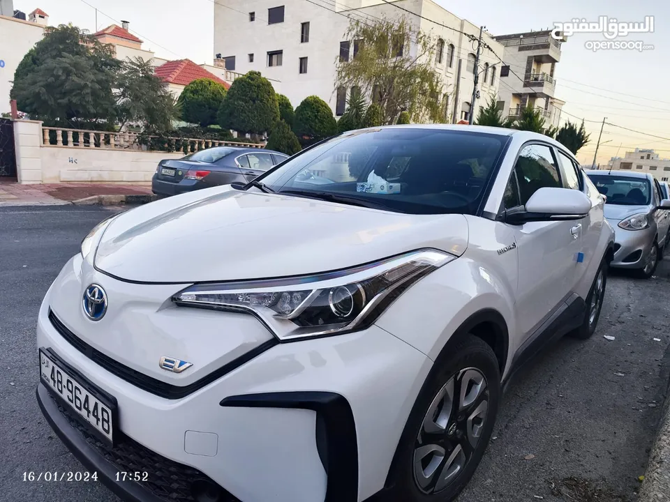 ليست للبدل أو الأقساط.TOYOTA C-HR 2021 كهرباء.ليثيوم.استخدام شخصي.فحص كامل