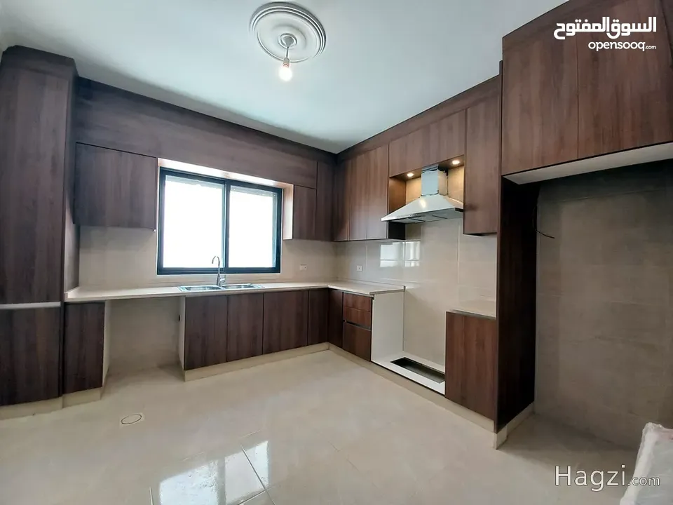 شقة غير مفروشة للايجار في عبدون  ( Property 33478 ) سنوي فقط