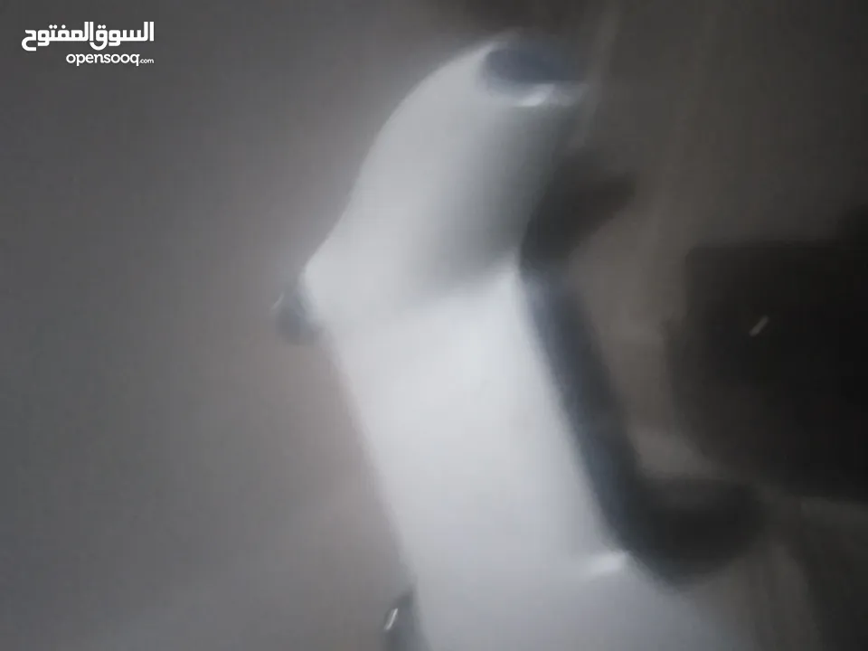 يد بلستيشن 5 بحالة الوكالة اصلية