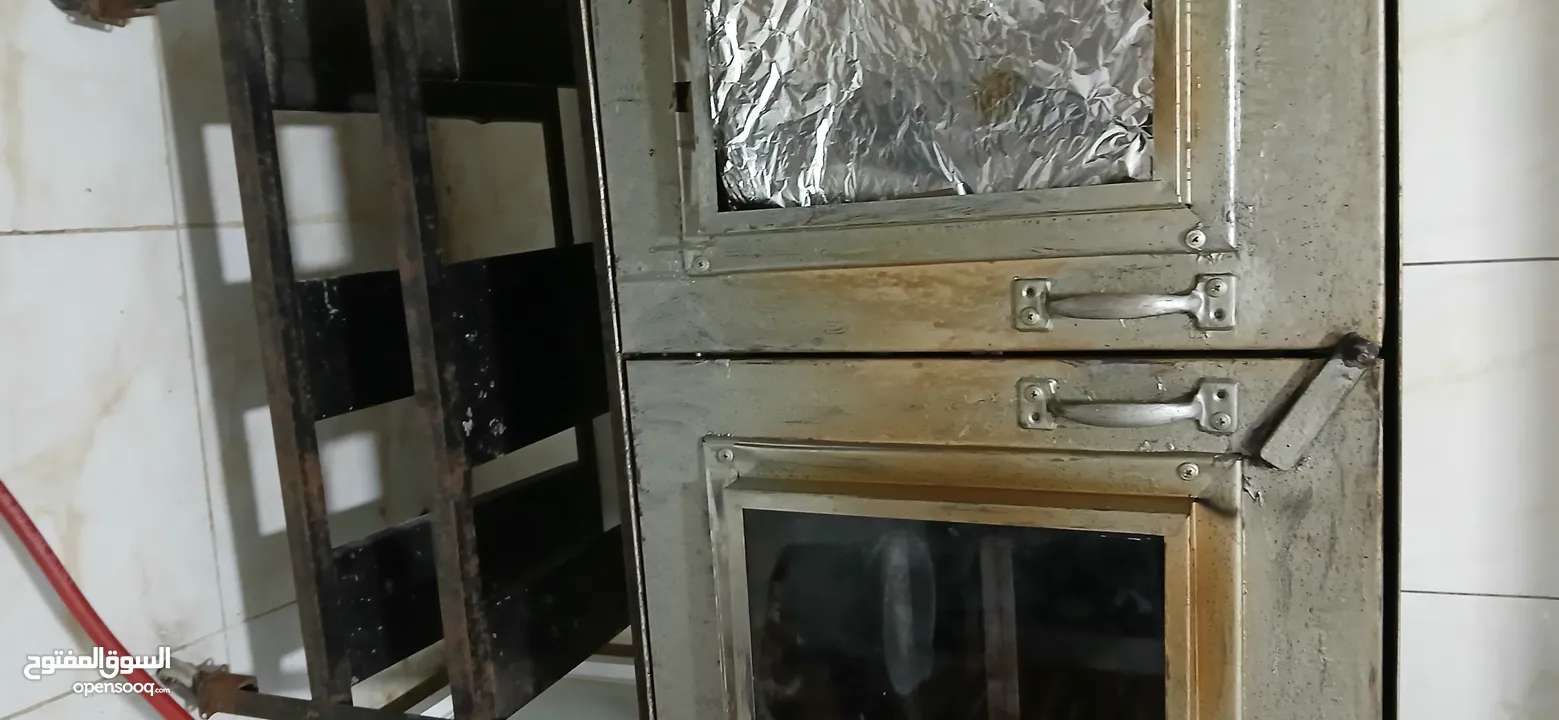 ,,فرن عربي صالح بحالة جيدة مع ساعة غاز وبربيش جاهز للاستخدام