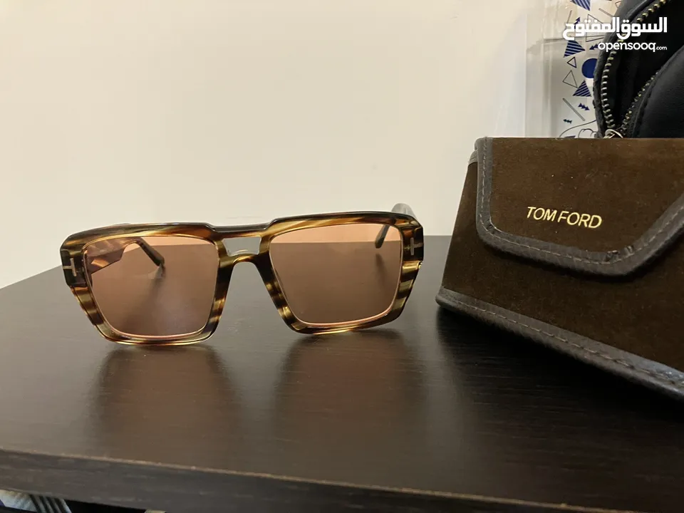 TOM FORD sunglass