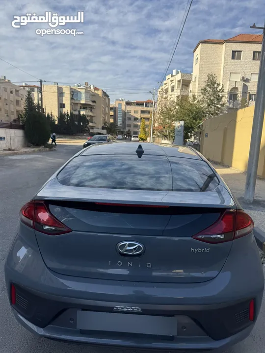 Hyundai Ioniq 2022