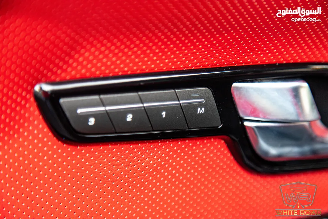 Range Rover Evoque 2013 Dynamic Edition   السيارة بحالة ممتازة جدا و قطعت مسافة 106,000 كيلو متر