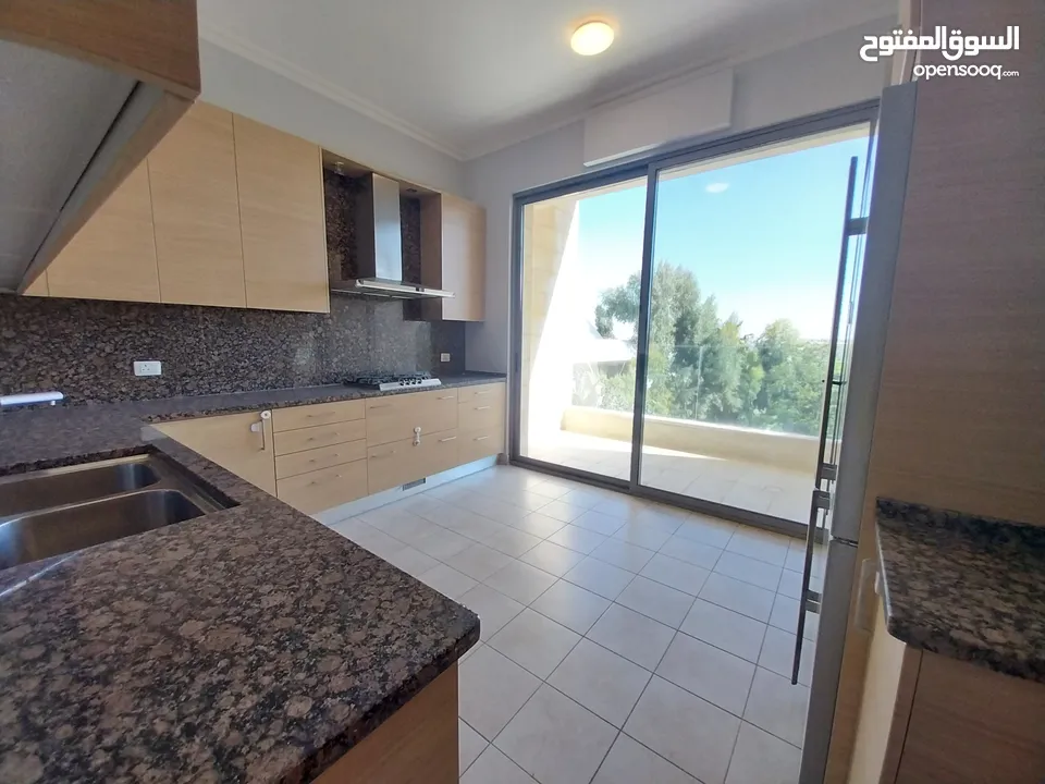 شقه للايجار في منطقه الدوار الرابع ( Property 32000 )-175072590