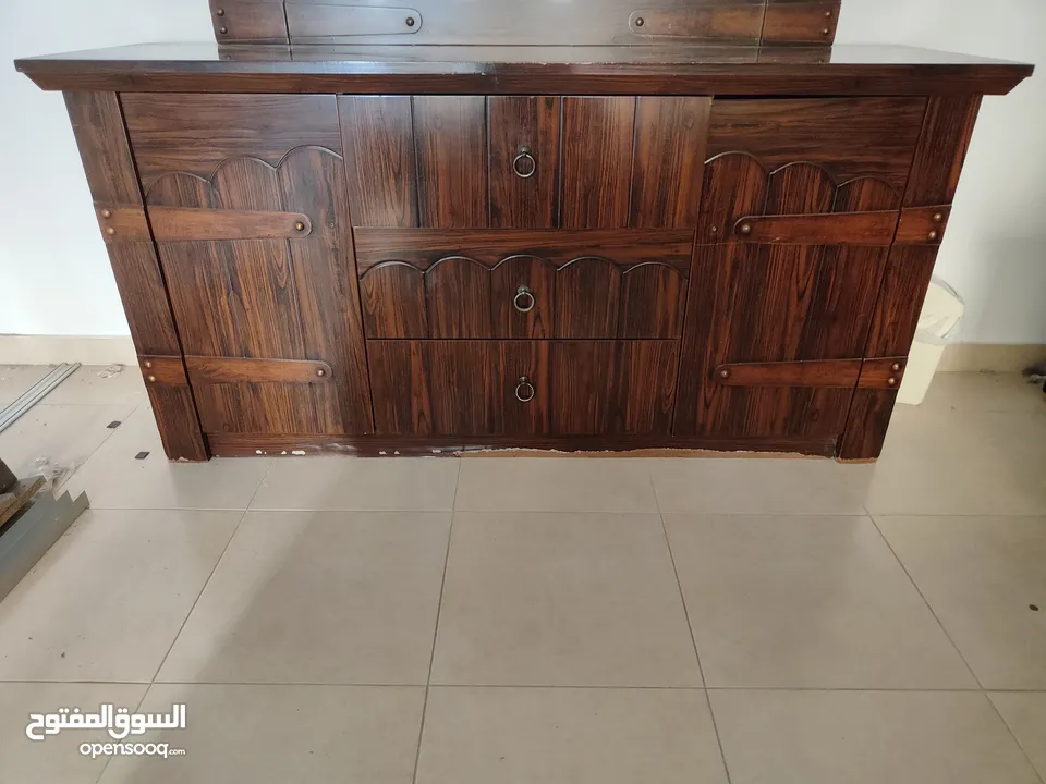 غرفة نوم مستعملة بحالة جيدة جدا