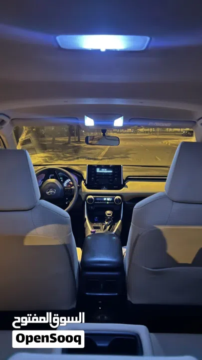 للبيع تويوتا راف فور RAV4