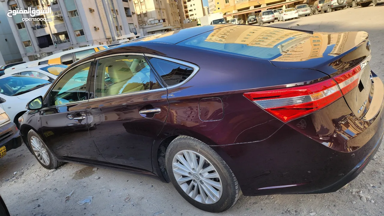 Toyota Avalon Limited (2014)