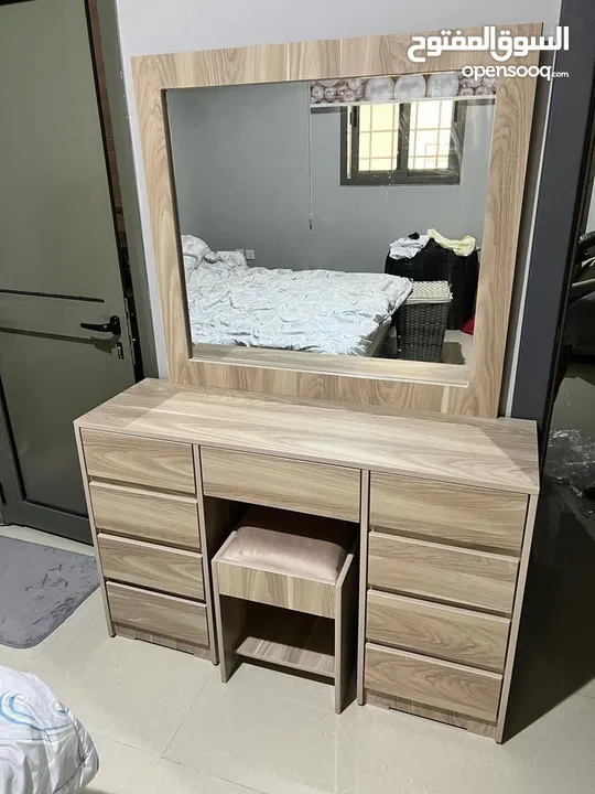 مفروشات البيت الصغير