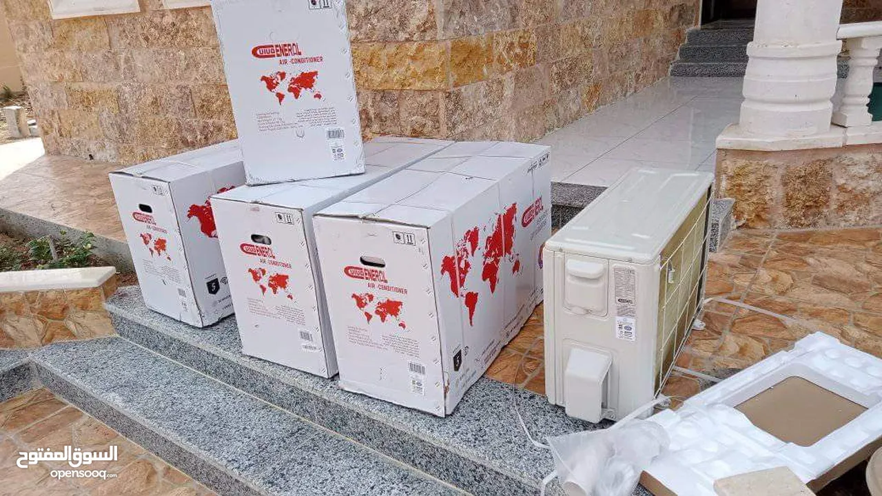 فني تكيف وتبريد فك وتركيب وصيانة جميع انواع المكيفات وقطع وحدات خارجية وداخلية