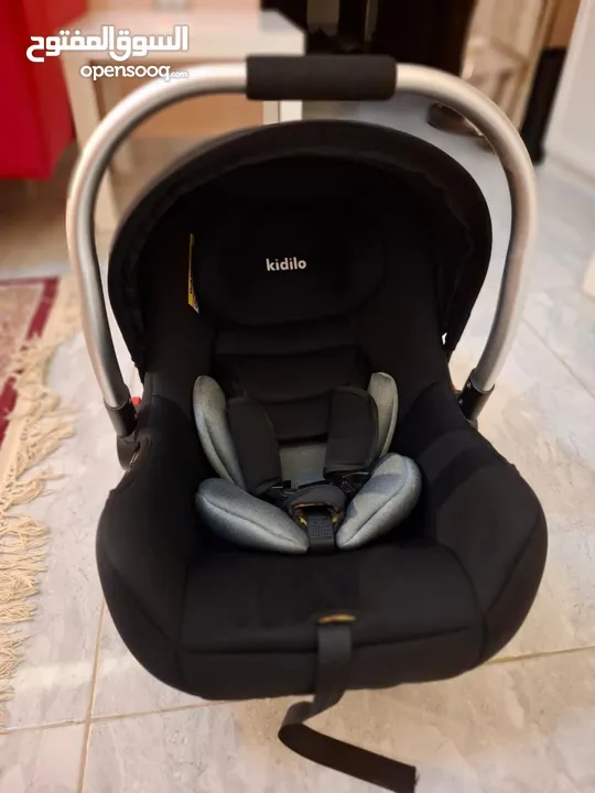 أغراض بيبي مستعملة ،بحالة جيدة جدا