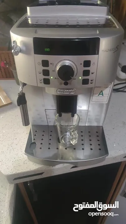 ماكينة قهوة اسبريسو  delonghi magniftic s