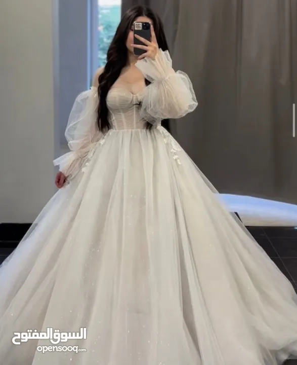 فساتين زفاف وخطوبة بالجملة
