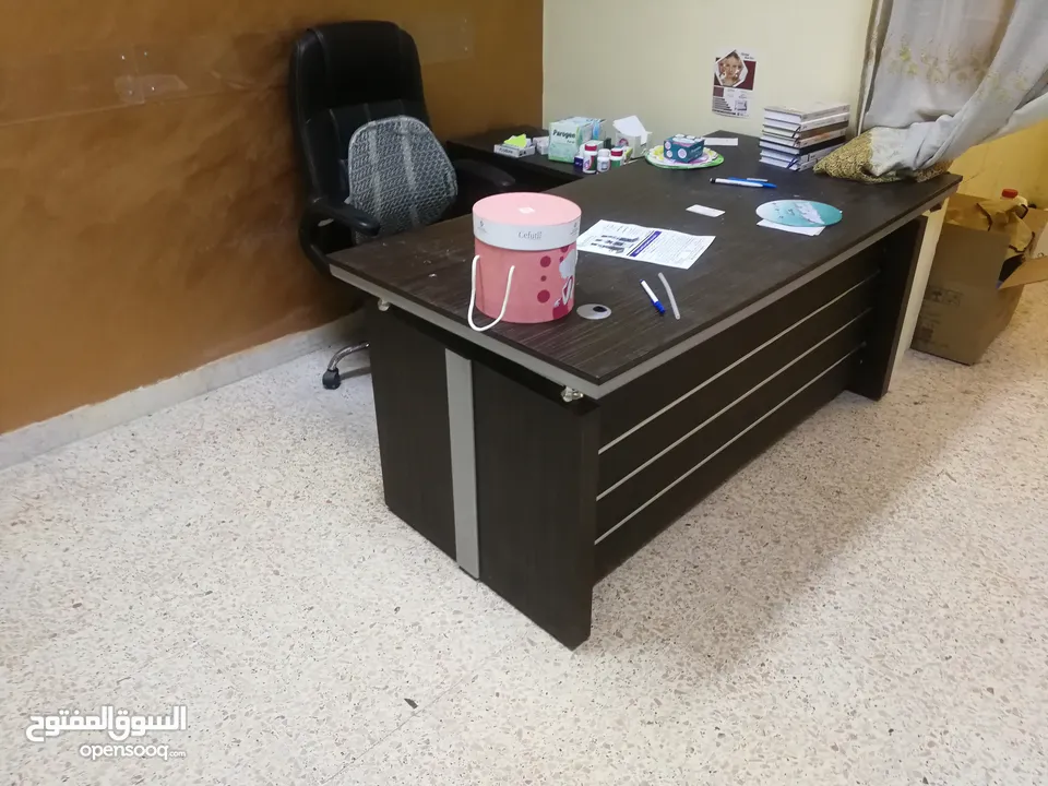 مستلزمات ومعدات عيادة نسائية وتوليد حديثة ومتكاملة للبيع بداعي السفر