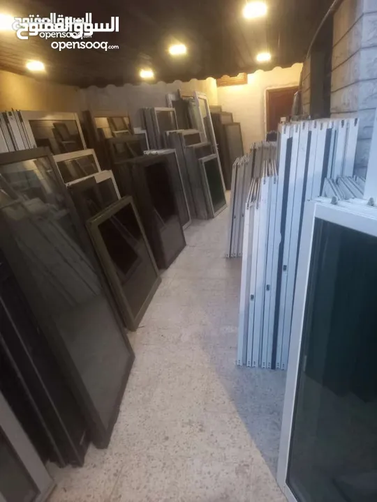 عالم المستعمل  تسليم ابواب و شبابيك على المقاسات