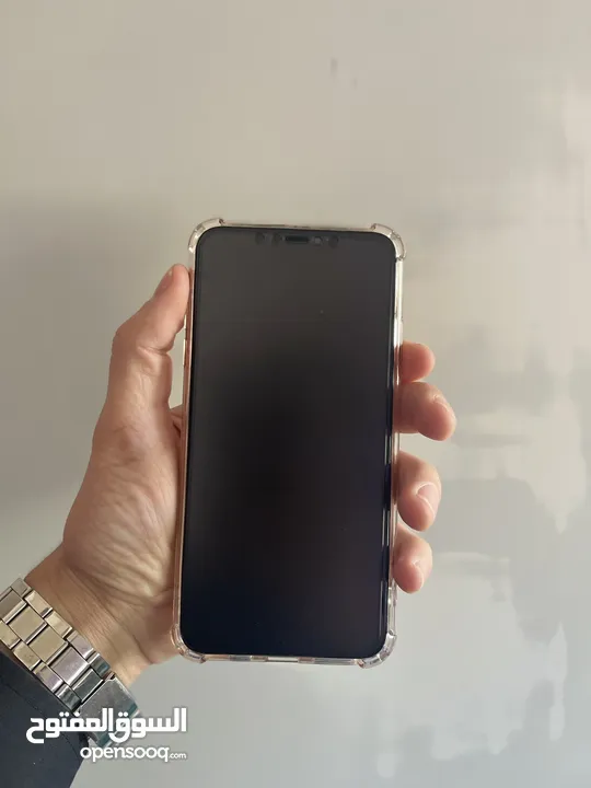 ايفون xs max اقرا الوصف